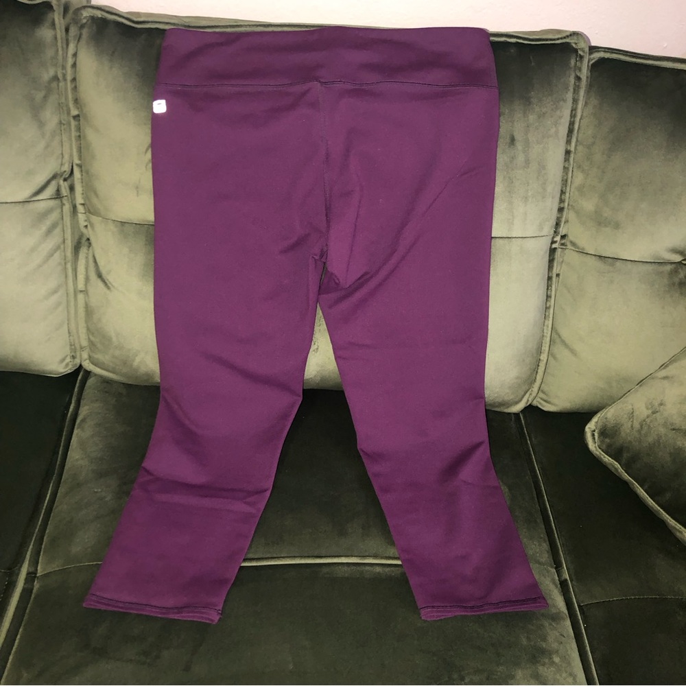 Fabletics Capri M - Picture 3 of 3